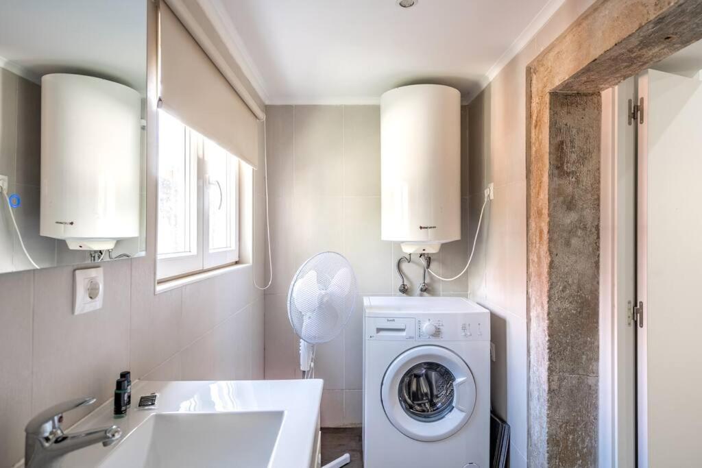 Apartment In Graca On Ground Floor Lissabon