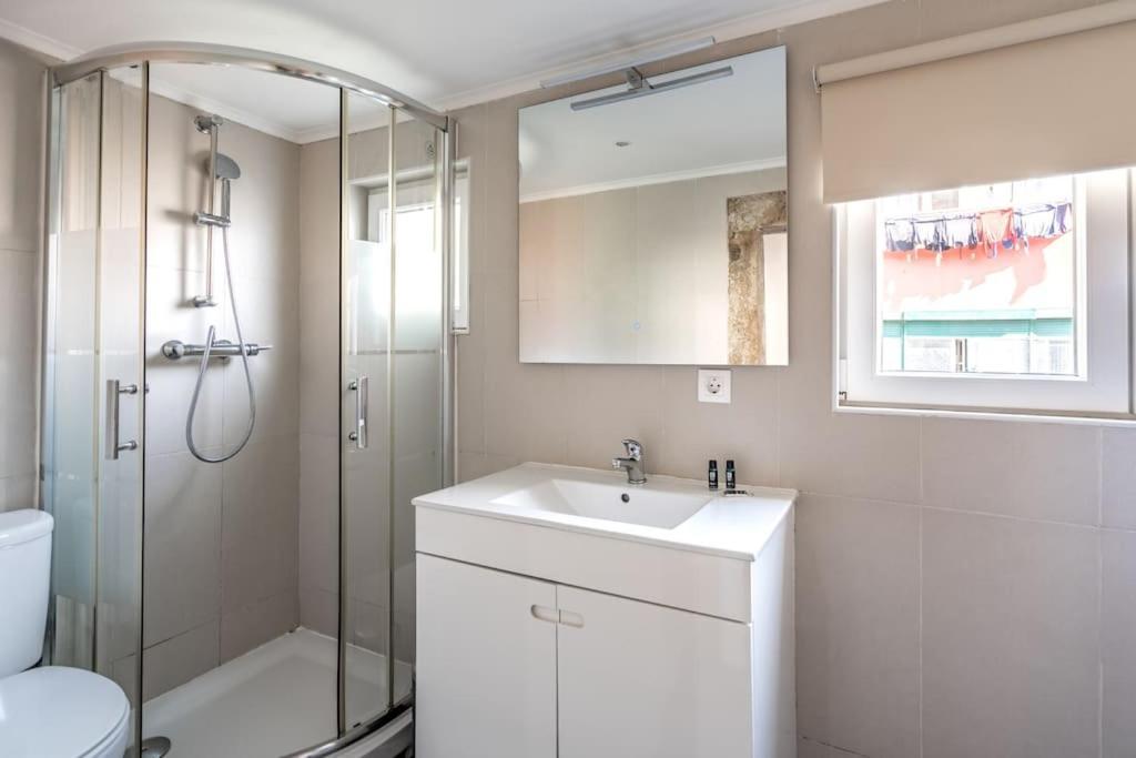 In Graca On Ground Floor Apartment *